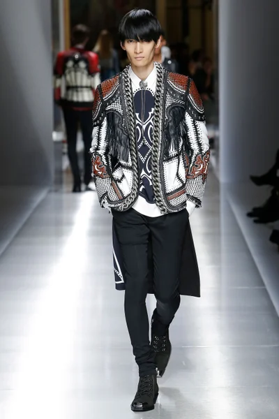 Look 57